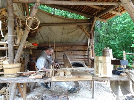 Tagesausflug St.Gallus-Chor mit Besichtigung Campus Galli 